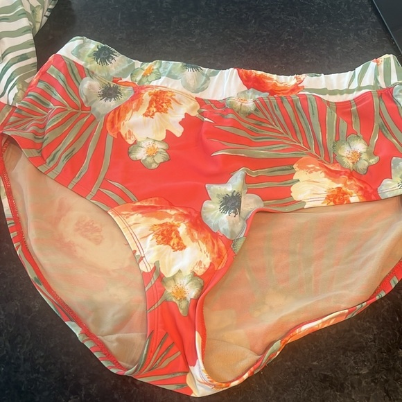 Floral Two-Piece Swimsuit by CACIQUE - Picture 5 of 8